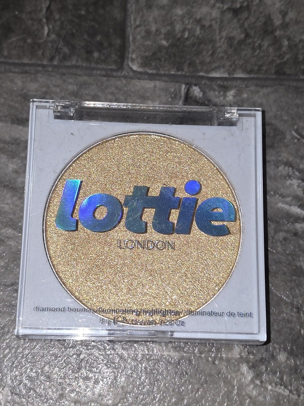 Lottie London Diamond Bounce Illuminating Powder Highlighter - Golden 0.28oz